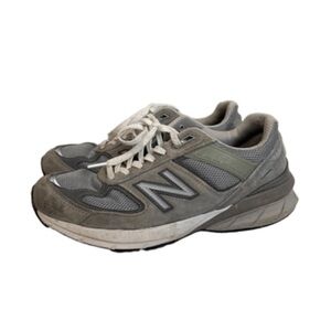 New Balance 990v5 Charcoal Gray Athletic Sneakers, Size 8 Women’s